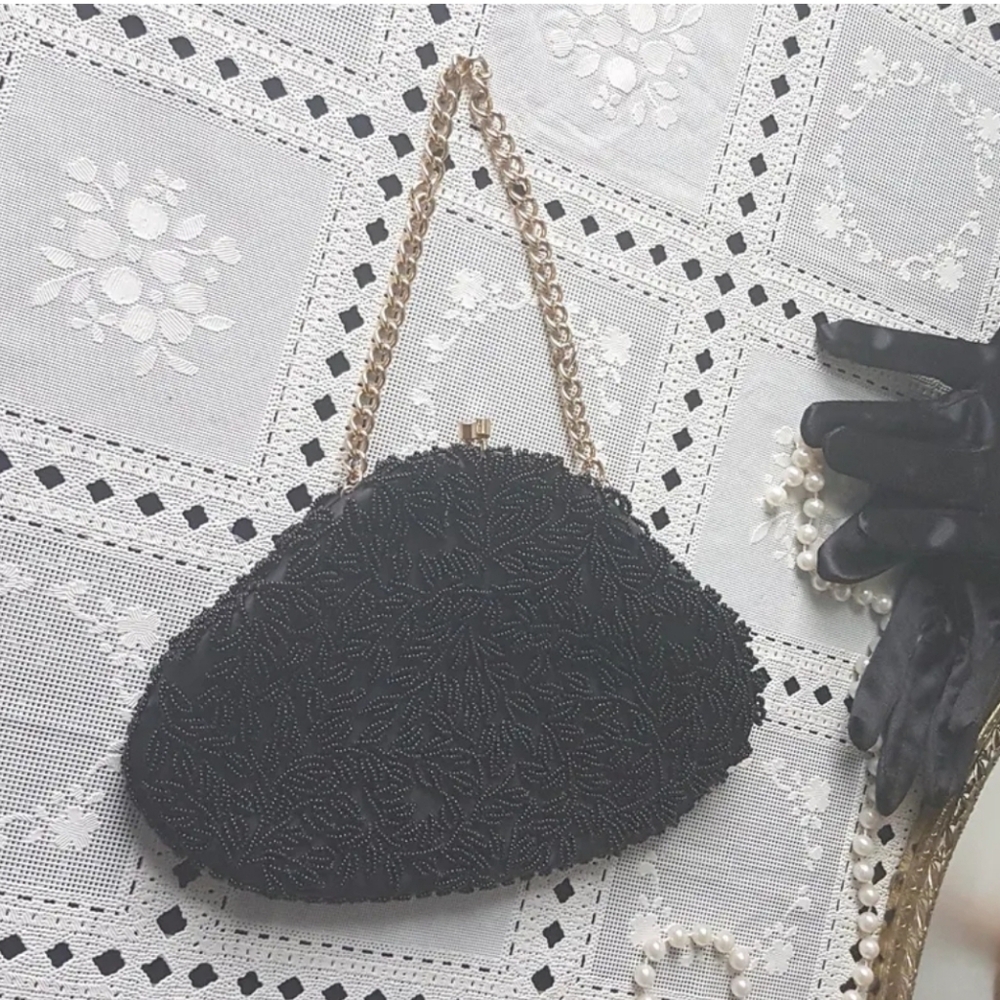 Vintage 1960s Black Beaded Evening Bag: Convertible Clutch - Picture 3 of 9